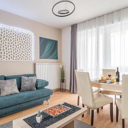 Two-bedrooms Cbd Bp *