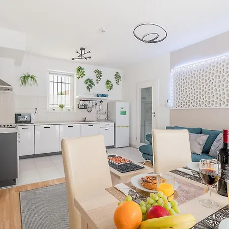 Apartman Two-bedrooms Cbd Bp *