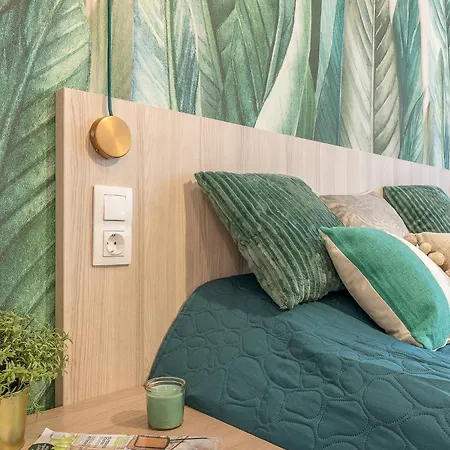 Two-bedrooms Cbd Bp