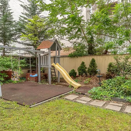 Two-bedrooms Cbd Bp Apartman *