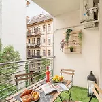 Apartment Two-bedrooms Cbd Bp *